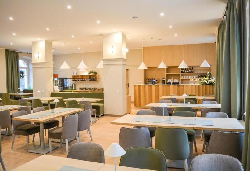 Dobrzyński Resort Hotel Nefryt