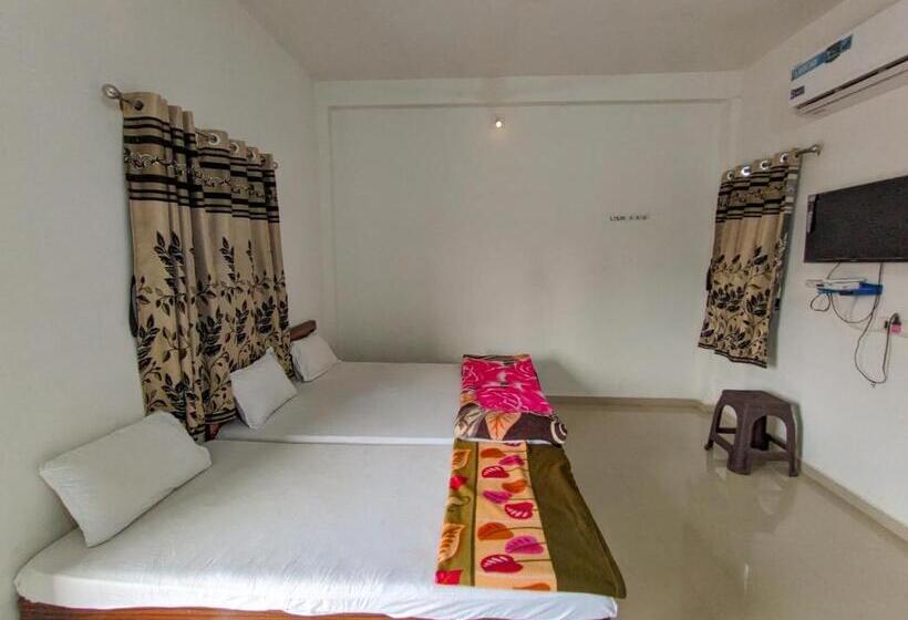 בית מלון כפרי Mamta Homestay