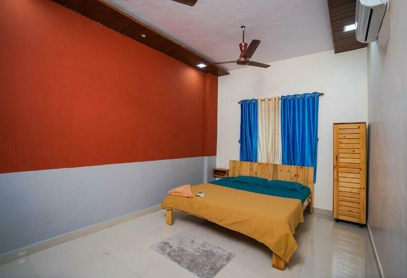 בית מלון כפרי Mathura Resort