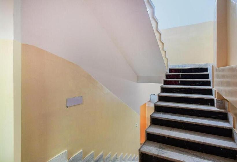 בית מלון כפרי O Chinar Heavens