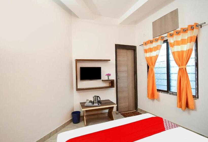 בית מלון כפרי O Chinar Heavens