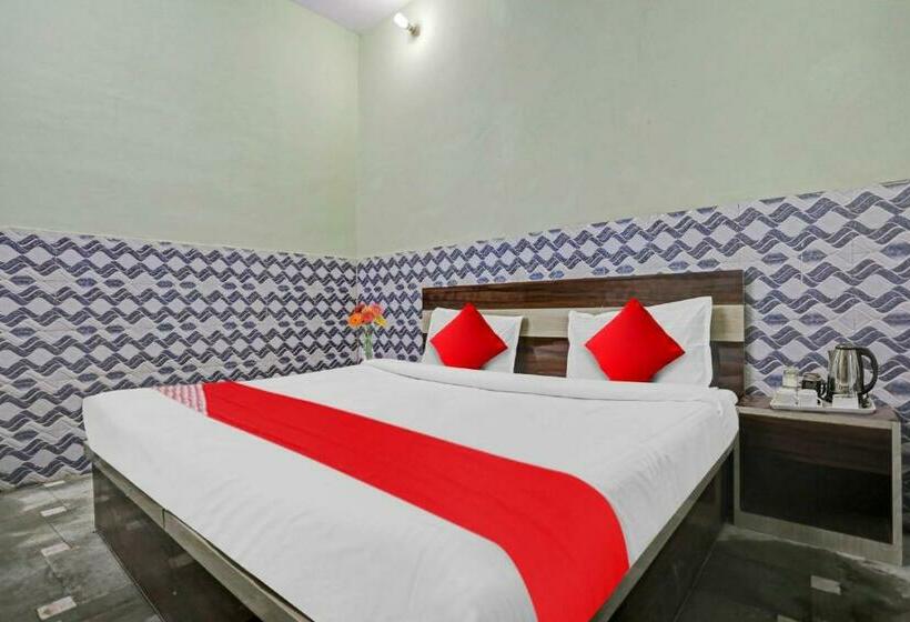 호텔 Oyo Flagship 80673 Jp Palace