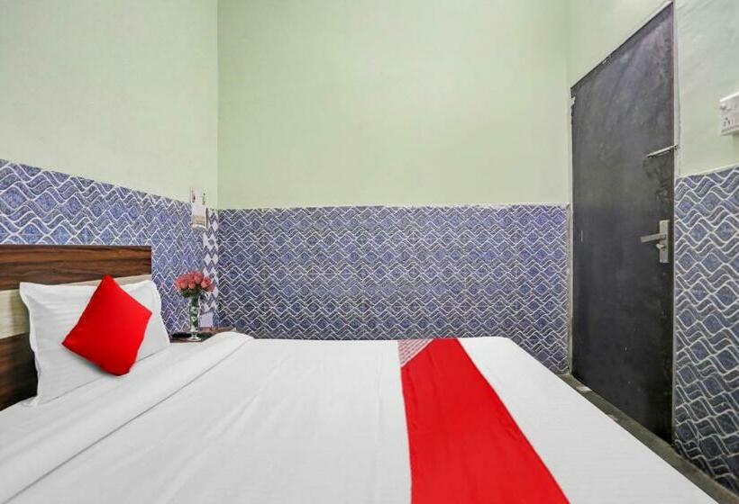 호텔 Oyo Flagship 80673 Jp Palace