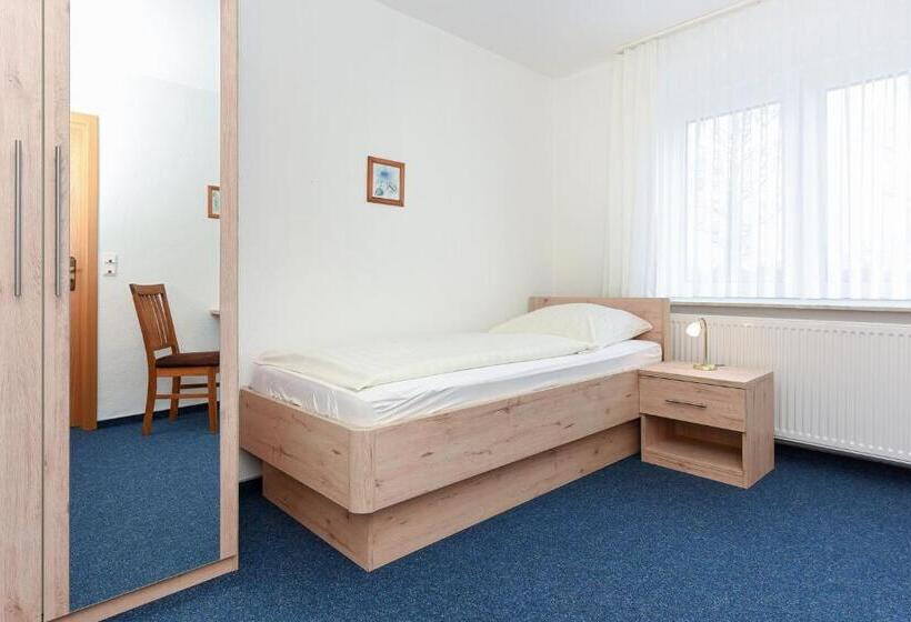 فندق Pension Marlies