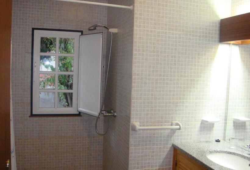 هتل Quarto Pequeno 515 Do Monte Dos Arneiros