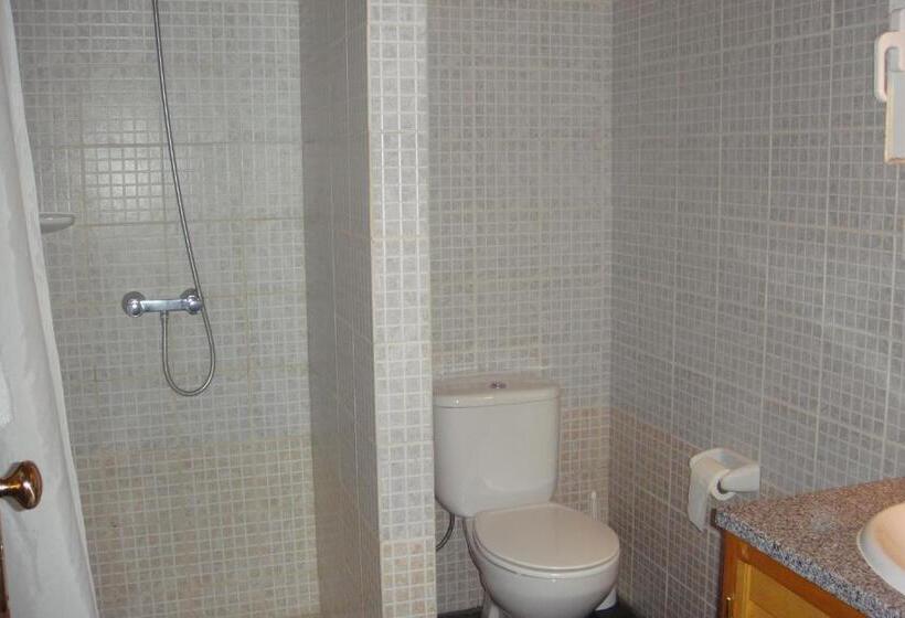 هتل Quarto Pequeno 515 Do Monte Dos Arneiros