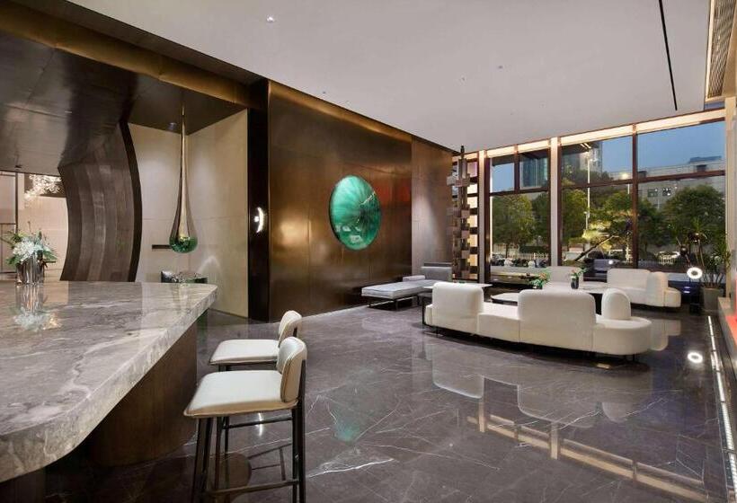 فندق Ramada By Wyndham Xiangyang Xiangcheng