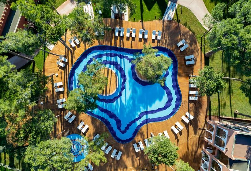 فندق Rixos Park Belek, The Land of Legends Access