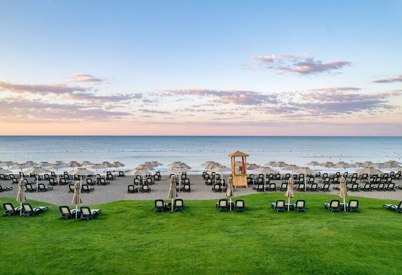 فندق Rixos Park Belek, The Land of Legends Access