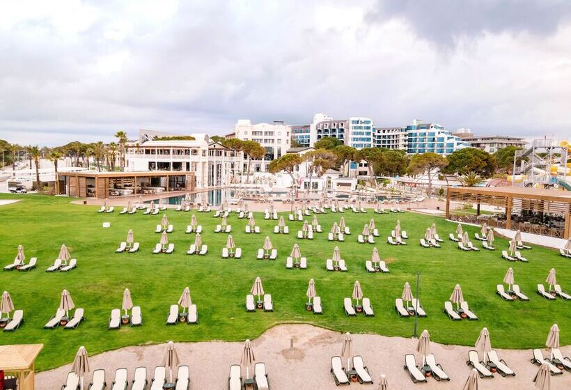 فندق Rixos Park Belek, The Land of Legends Access