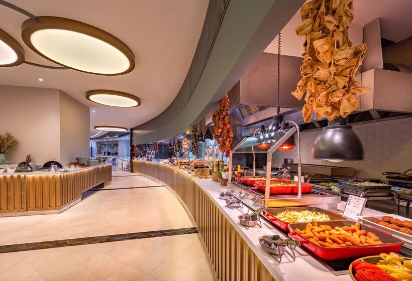 فندق Rixos Park Belek, The Land of Legends Access