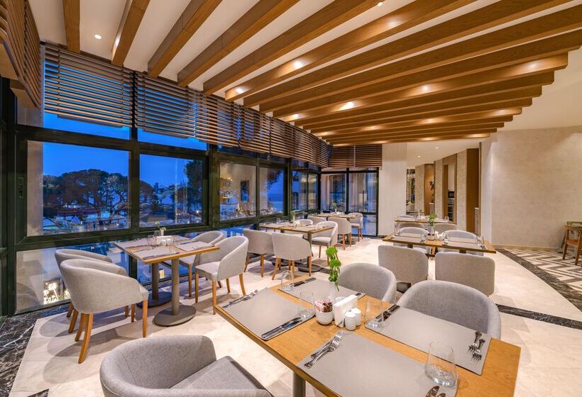 فندق Rixos Park Belek, The Land of Legends Access