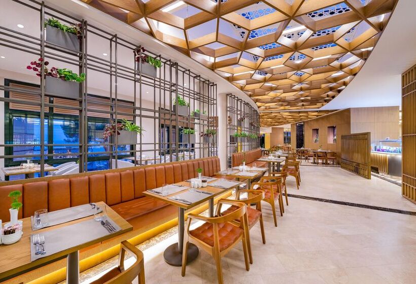 فندق Rixos Park Belek, The Land of Legends Access