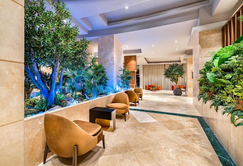 فندق Rixos Park Belek, The Land of Legends Access