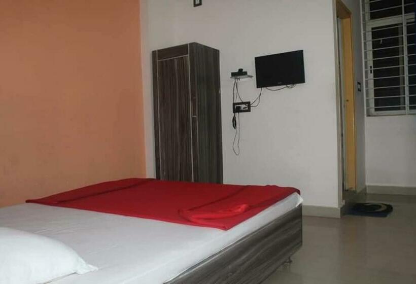 בית מלון כפרי Royal Inn Lodge