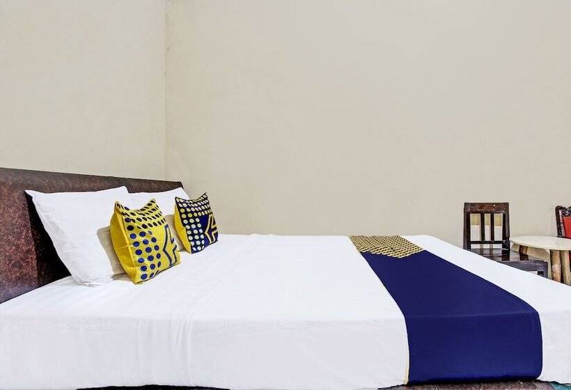 Spot On 92009 Hotel Indah Arum