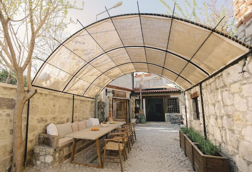 هتل Suare Alaçatı