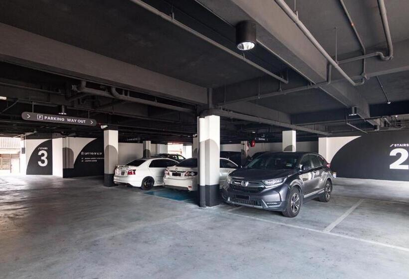 בית מלון כפרי The Bagan Suite