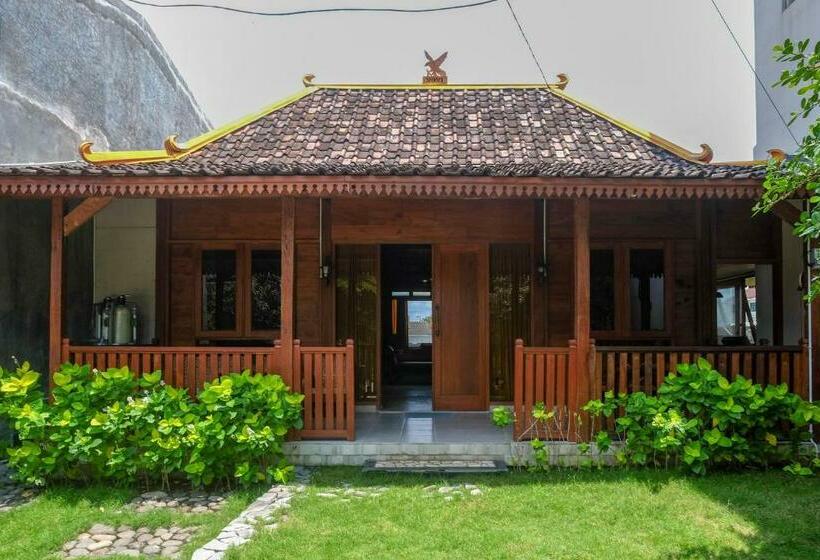 호텔 The Lavana Pondok Anugerah