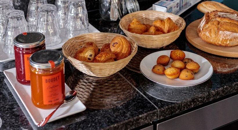 Gogaille   Corneille   Accès Autonome