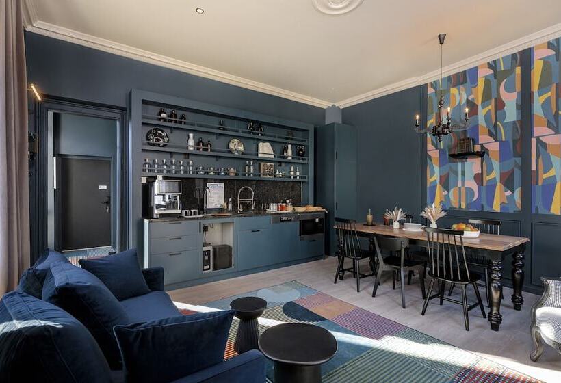 Gogaille   Corneille   Accès Autonome