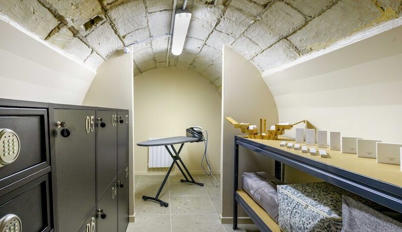 Gogaille   Corneille   Accès Autonome