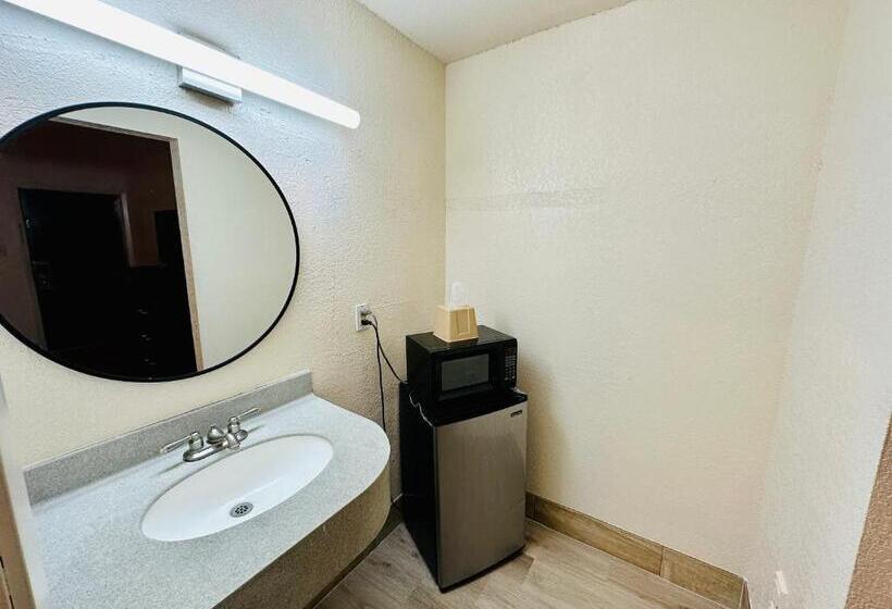 מוטל Economy Inn