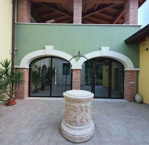 Paradiso Degli Ulivi B&b