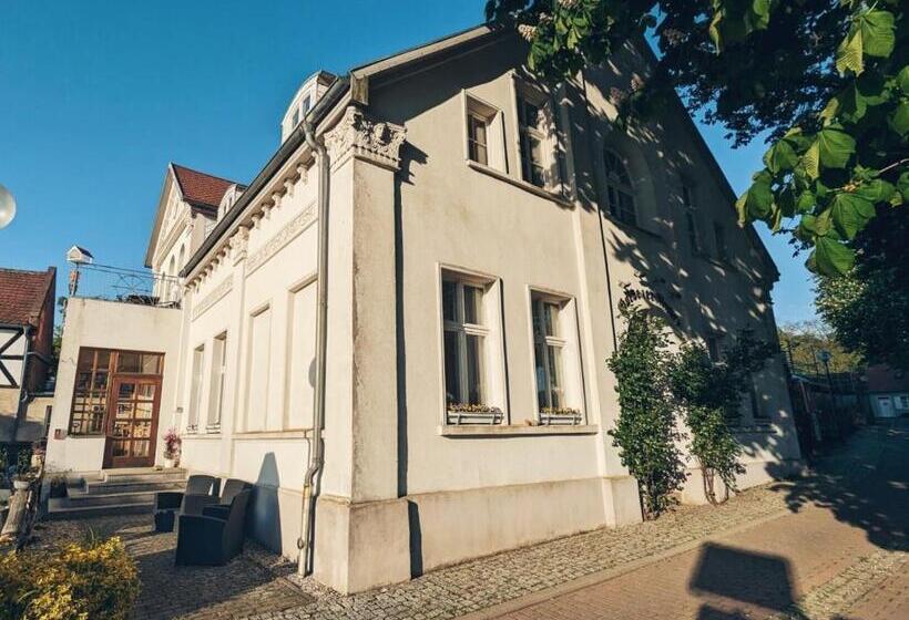 Пансион Anker