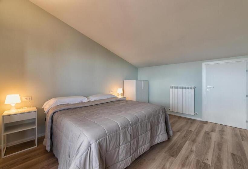 펜션 Bellaria Rooms