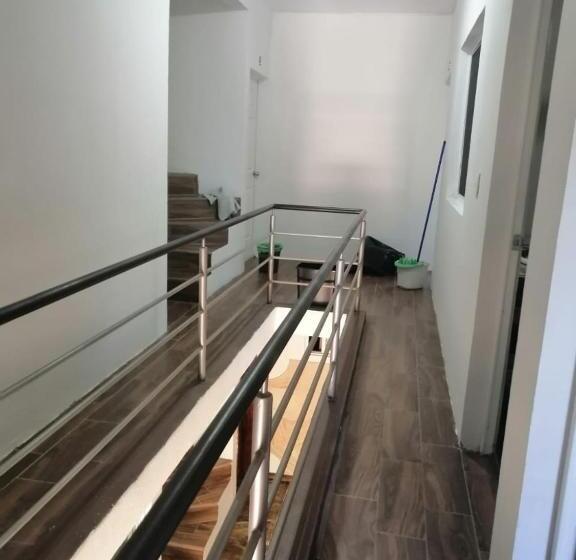 ペンション Casa Shambieda