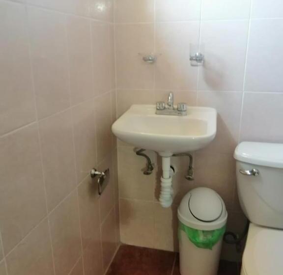 ペンション Casa Shambieda