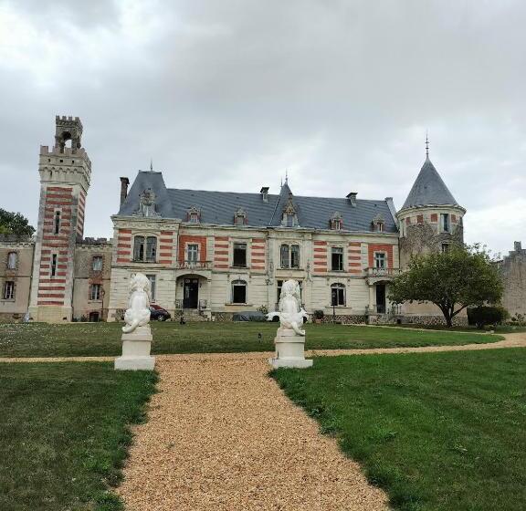 פנסיון Château Le Haut Villaumay
