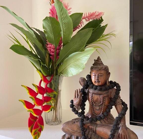 펜션 Claire Villa By Younger Villas & Resorts