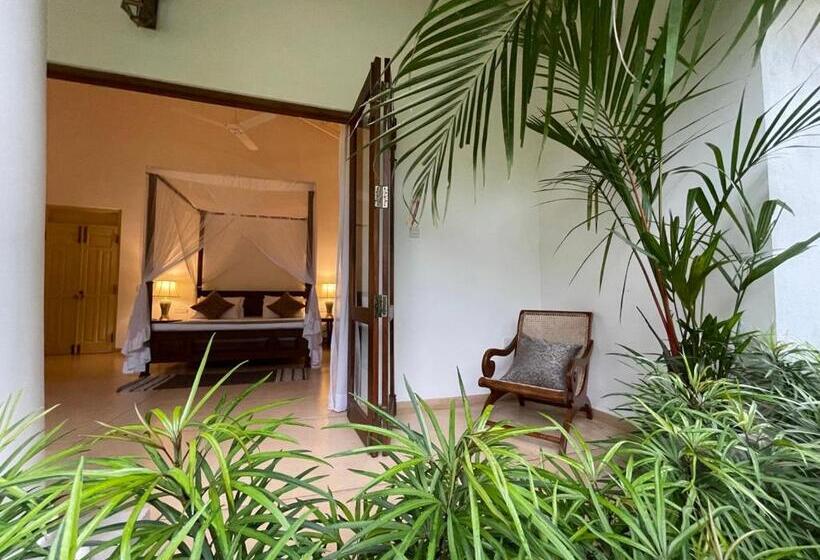 펜션 Claire Villa By Younger Villas & Resorts