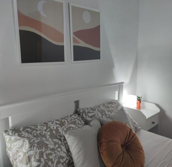 پانسیون Dante S Room Dei Cerchi