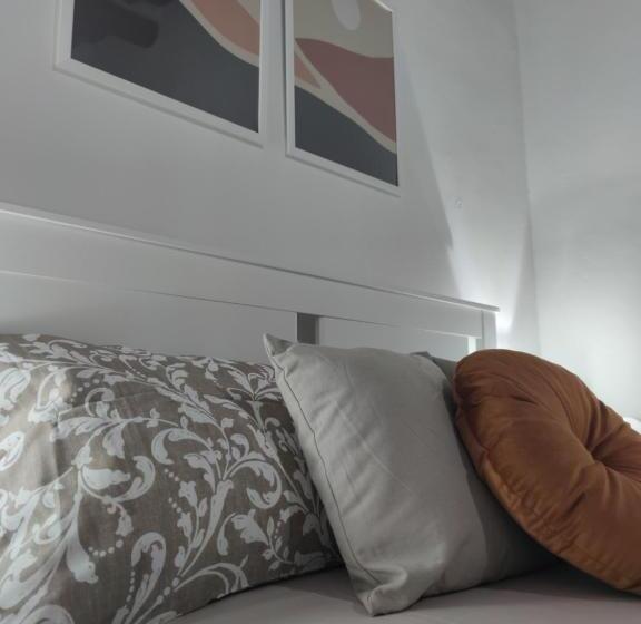 پانسیون Dante S Room Dei Cerchi