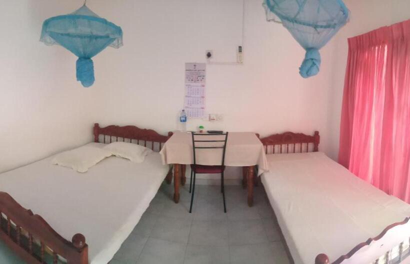 פנסיון D.k. Rest Inn