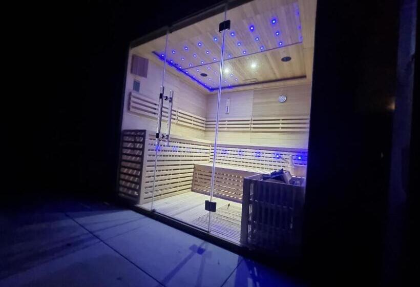 펜션 Füge Villa Luxury & Wellness