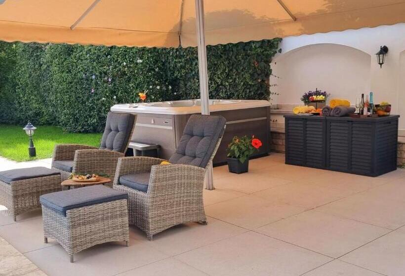 펜션 Füge Villa Luxury & Wellness