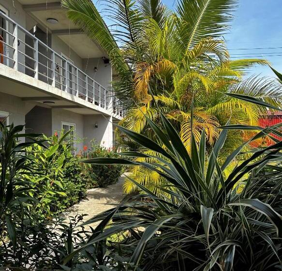 ペンション Ginger Sihanoukville