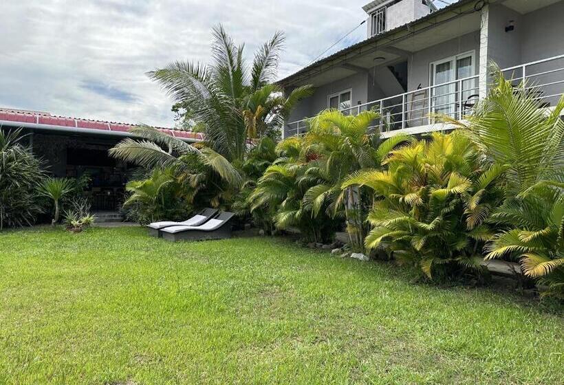 ペンション Ginger Sihanoukville