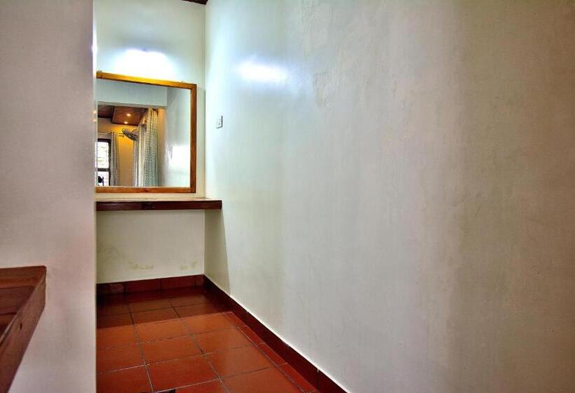 Пансион Hidden Valley Resorts By Bodhi Bungalows