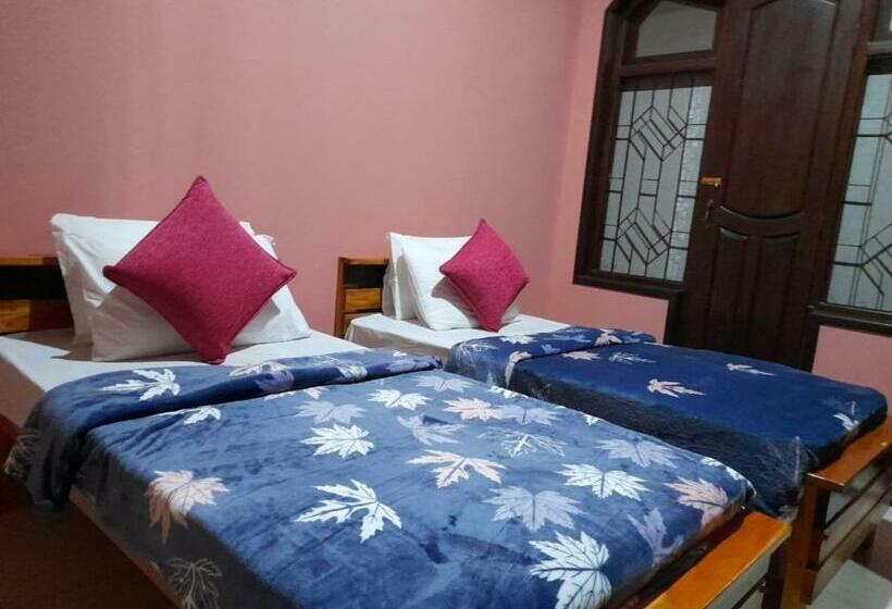 بنسيون J. D. Guest Inn