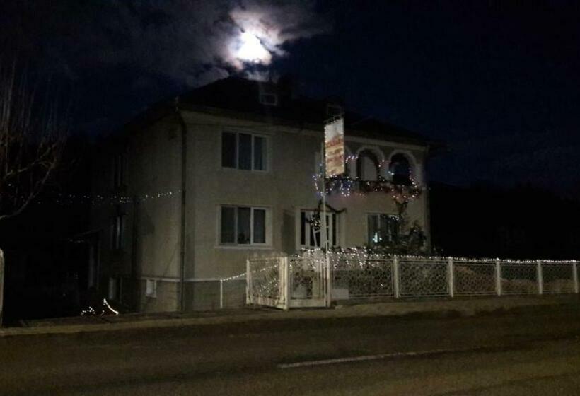 פנסיון La Myky
