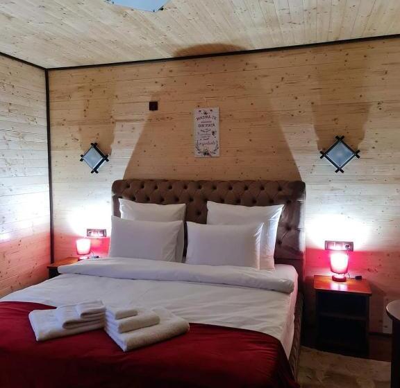 Пансион Pastravaria Rin