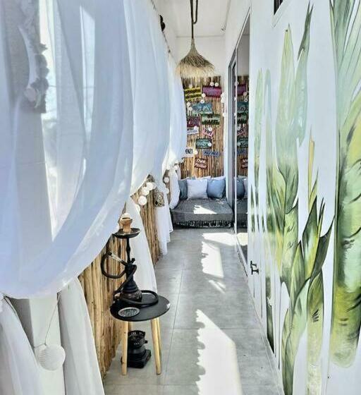 פנסיון Pole Pole Boutique House