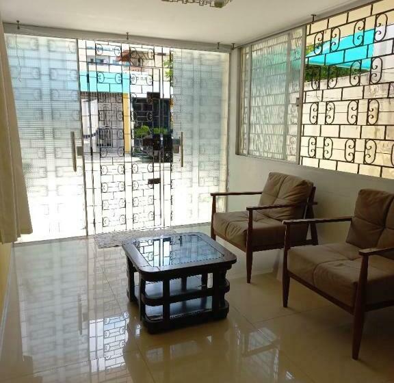 펜션 Pousada Márcia Elizondo