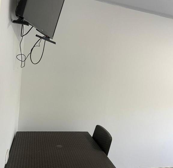 پانسیون Providence Paradise