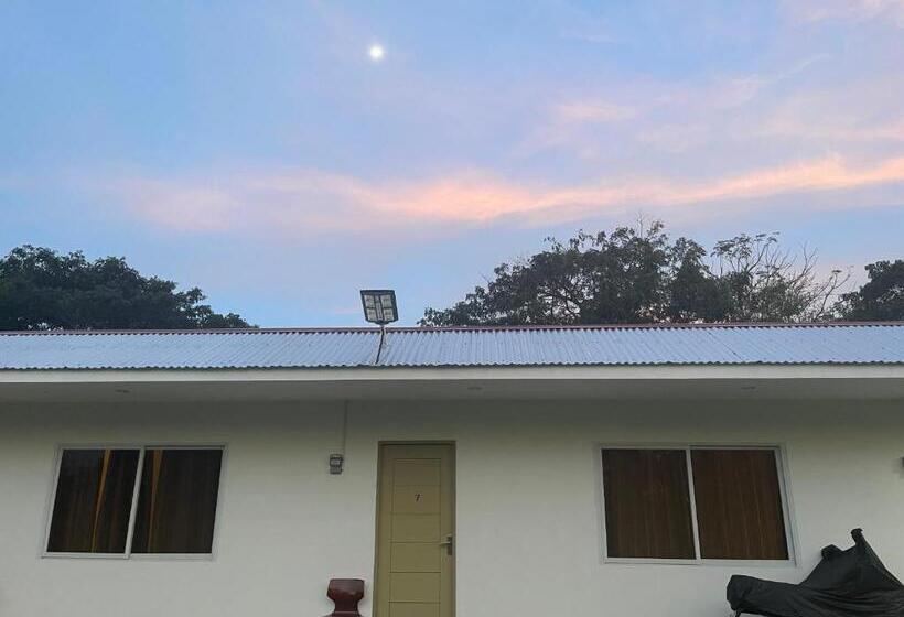 פנסיון Summer Room B